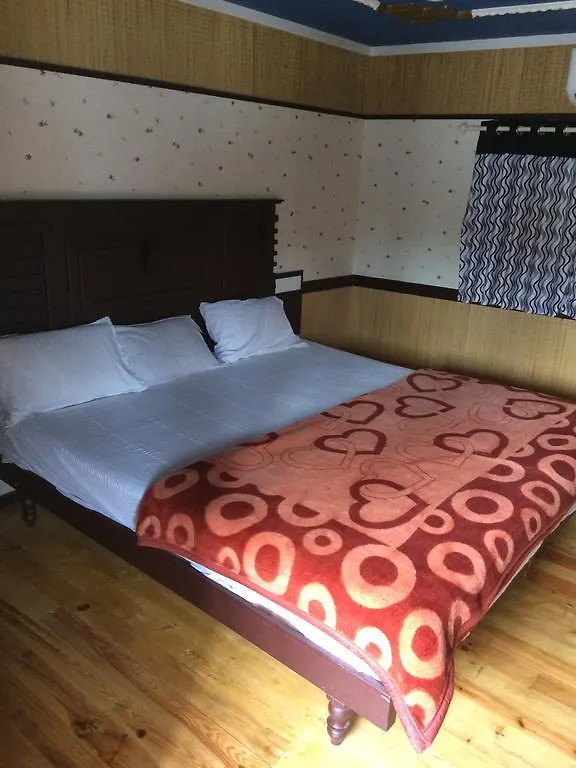 Oscar Cruise Hotel Alappuzha